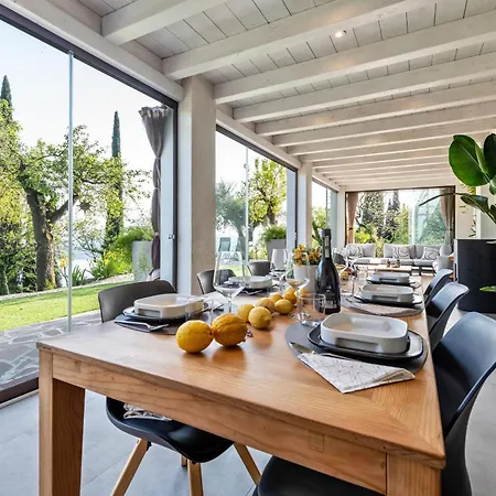 Artista Gardone Riviera