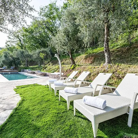 Artista Villa Gardone Riviera